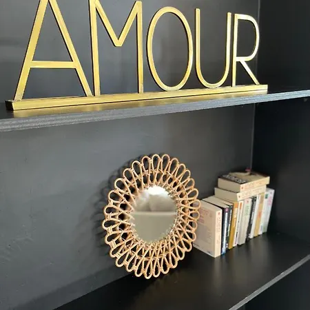 La Vigne - Maison De Charme Avec Piscine Nyaraló *